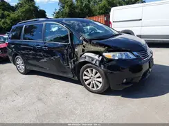 5TDDZ3DC9HS152641 2017 TOYOTA SIENNA