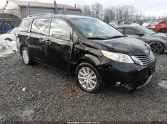 5TDDZ3DC9HS163798 2017 TOYOTA SIENNA
