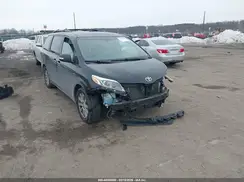 5TDDZ3DC9HS167141 2017 TOYOTA SIENNA