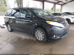 5TDDZ3DC9HS182495 2017 TOYOTA SIENNA
