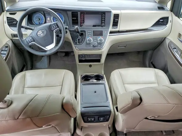 5TDDZ3DC9JS196287 2018 TOYOTA SIENNA - Image 8