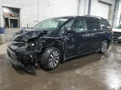 5TDDZ3DC9JS202900 2018 TOYOTA SIENNA