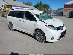 5TDDZ3DC9JS206879 2018 TOYOTA SIENNA