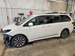 5TDDZ3DC9JS207305 2018 TOYOTA SIENNA
