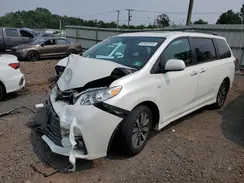 5TDDZ3DC9JS207675 2018 TOYOTA SIENNA