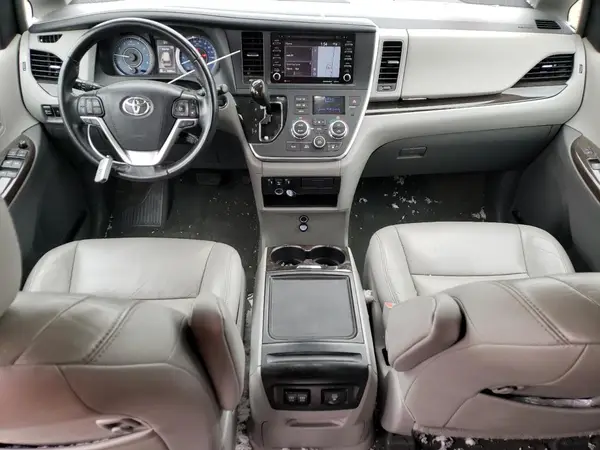 5TDDZ3DC9KS210822 2019 TOYOTA SIENNA - Image 8