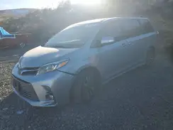 5TDDZ3DC9KS211775 2019 TOYOTA SIENNA