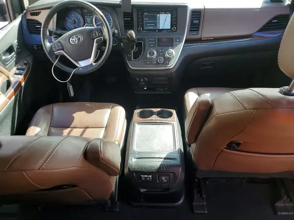 5TDDZ3DC9LS235205 2020 TOYOTA SIENNA - Image 8