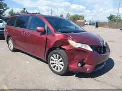5TDDZ3DCXHS151868 2017 TOYOTA SIENNA