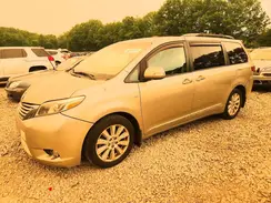 5TDDZ3DCXHS152874 2017 TOYOTA SIENNA