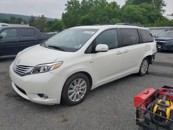 5TDDZ3DCXHS166855 2017 TOYOTA SIENNA - Image 1
