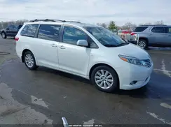 5TDDZ3DCXHS172946 2017 TOYOTA SIENNA