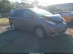 5TDDZ3DCXHS176849 2017 TOYOTA SIENNA
