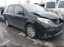 5TDDZ3DCXHS185244 2017 TOYOTA SIENNA