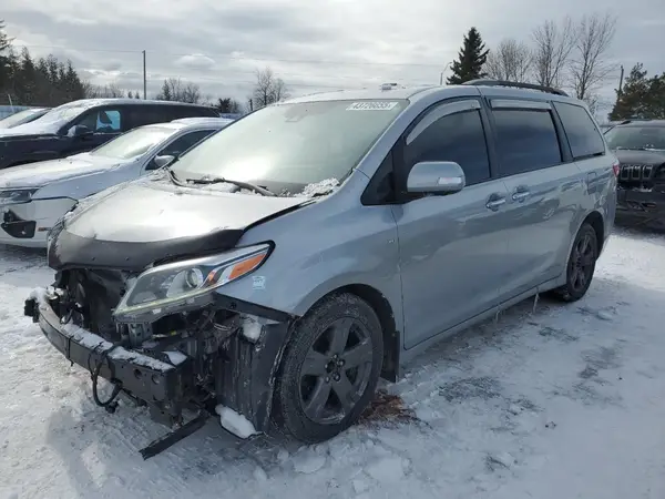 5TDDZ3DCXJS198372 2018 TOYOTA SIENNA - Image 1