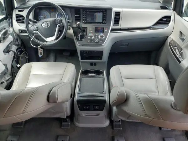 5TDDZ3DCXJS198923 2018 TOYOTA SIENNA - Image 8