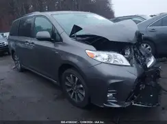 5TDDZ3DCXKS220517 2019 TOYOTA SIENNA