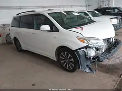 5TDDZ3DCXKS220632 2019 TOYOTA SIENNA