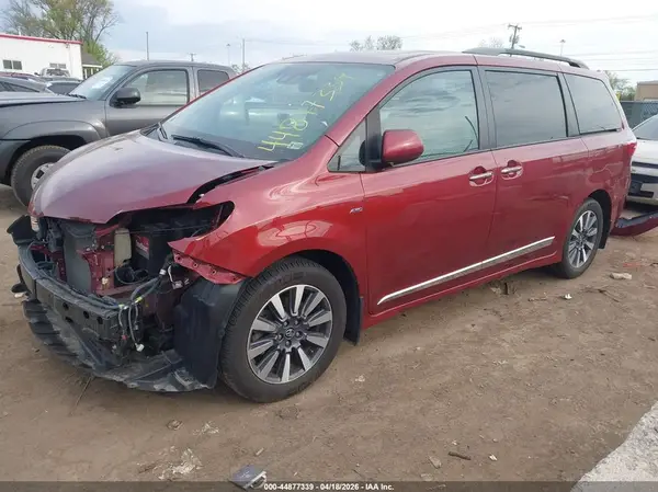 5TDDZ3DCXLS238517 2020 TOYOTA SIENNA - Image 2