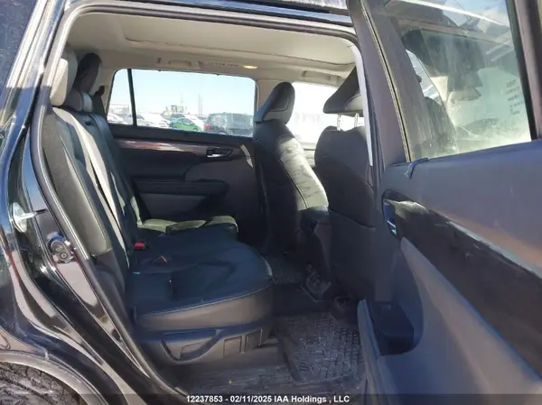 5TDDZRBH0LS012178 2020 TOYOTA HIGHLANDER - Image 8