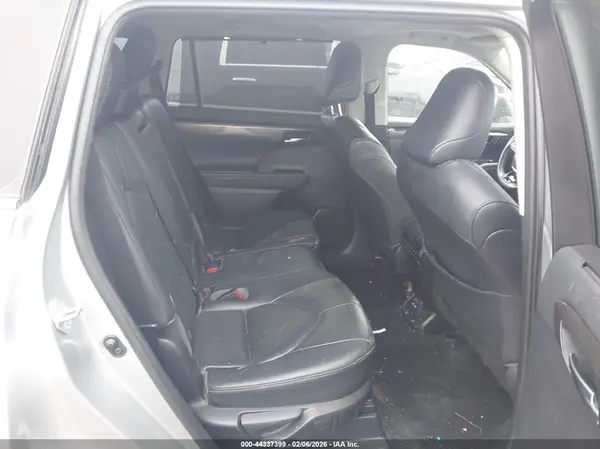 5TDDZRBH0LS034990 2020 TOYOTA HIGHLANDER - Image 8