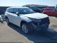 5TDDZRBH0MS083379 2021 TOYOTA HIGHLANDER