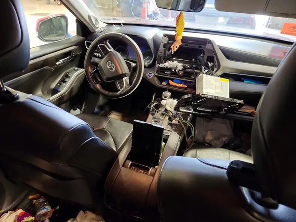 5TDDZRBH0MS102562 2021 TOYOTA HIGHLANDER - Image 8