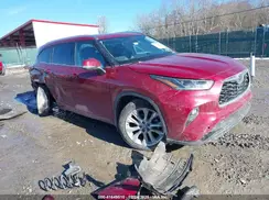 5TDDZRBH0MS132113 2021 TOYOTA HIGHLANDER