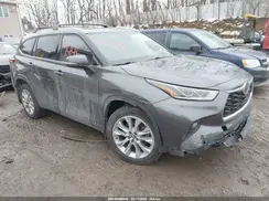 5TDDZRBH0NS166330 2022 TOYOTA HIGHLANDER