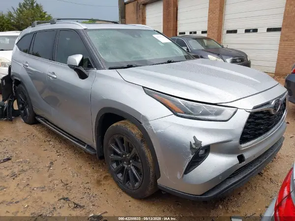 5TDDZRBH1LS011976 2020 TOYOTA HIGHLANDER - Image 1