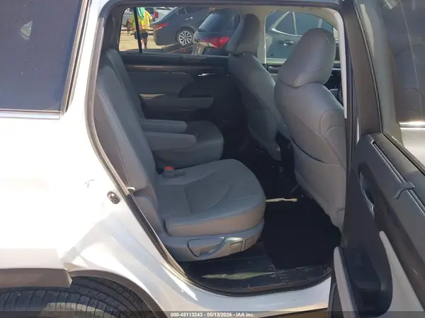 5TDDZRBH1LS045531 2020 TOYOTA HIGHLANDER - Image 8