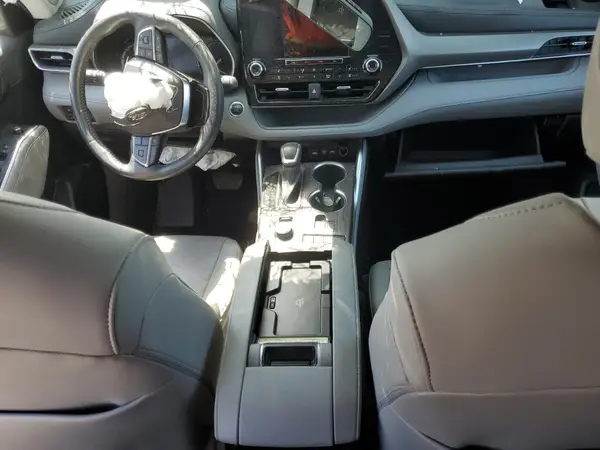 5TDDZRBH1LS046209 2020 TOYOTA HIGHLANDER - Image 8