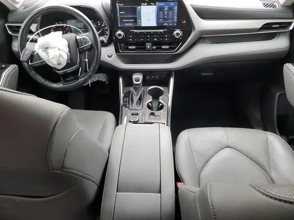 5TDDZRBH1LS047487 2020 TOYOTA HIGHLANDER - Image 8