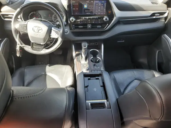 5TDDZRBH1MS123808 2021 TOYOTA HIGHLANDER - Image 8
