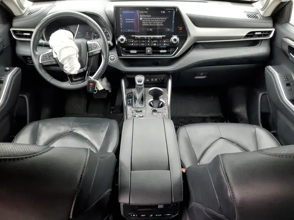 5TDDZRBH1MS524470 2021 TOYOTA HIGHLANDER - Image 8