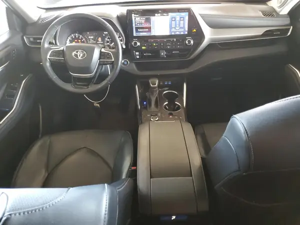 5TDDZRBH1NS247630 2022 TOYOTA HIGHLANDER - Image 8