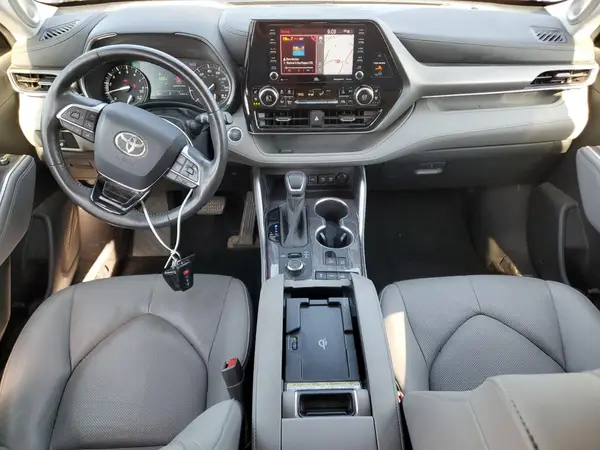 5TDDZRBH2LS022775 2020 TOYOTA HIGHLANDER - Image 8