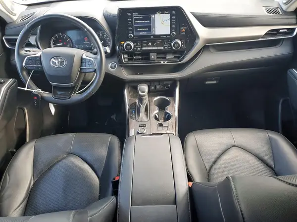 5TDDZRBH2MS156588 2021 TOYOTA HIGHLANDER - Image 8