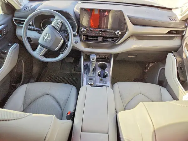 5TDDZRBH2MS527006 2021 TOYOTA HIGHLANDER - Image 8
