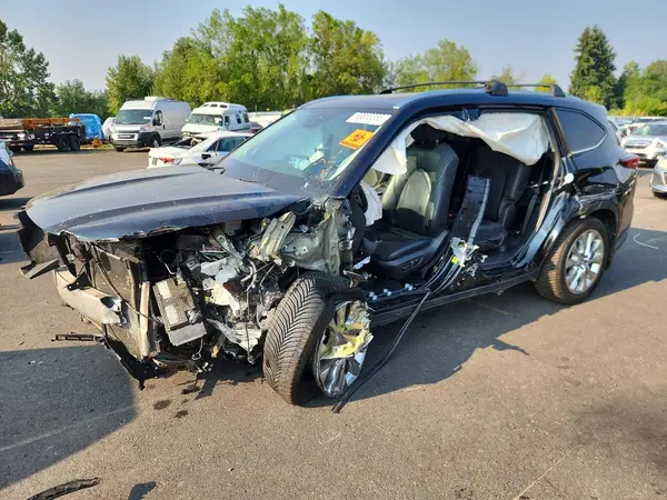 5TDDZRBH2NS576031 2022 TOYOTA HIGHLANDER - Image 1