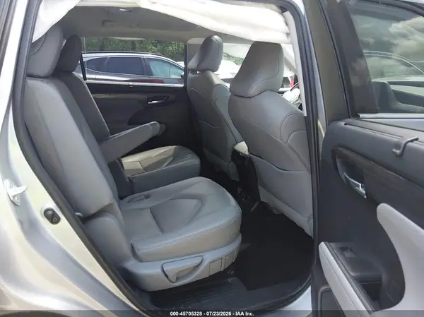 5TDDZRBH3LS015267 2020 TOYOTA HIGHLANDER - Image 8