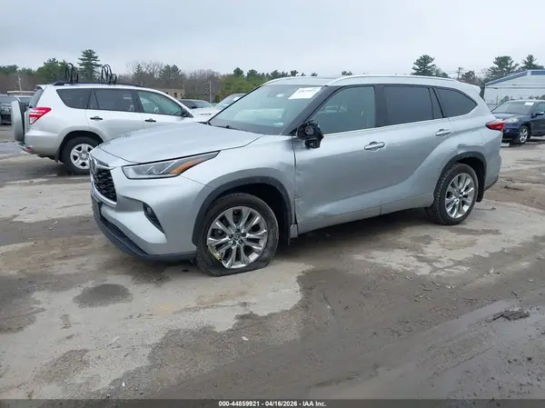 5TDDZRBH3LS017648 2020 TOYOTA HIGHLANDER - Image 2