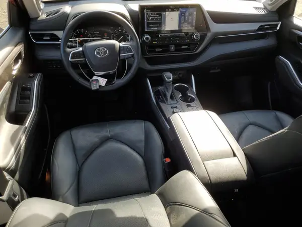 5TDDZRBH3LS049421 2020 TOYOTA HIGHLANDER - Image 8