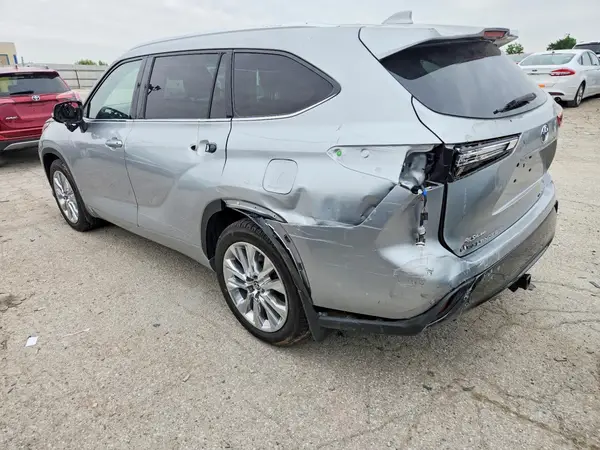 5TDDZRBH3LS055610 2020 TOYOTA HIGHLANDER - Image 2