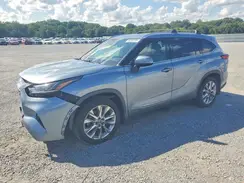 5TDDZRBH3MS068519 2021 TOYOTA HIGHLANDER