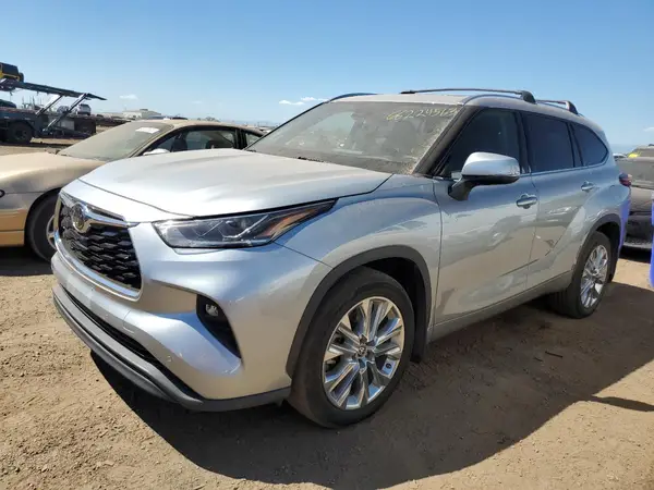 5TDDZRBH3MS079939 2021 TOYOTA HIGHLANDER