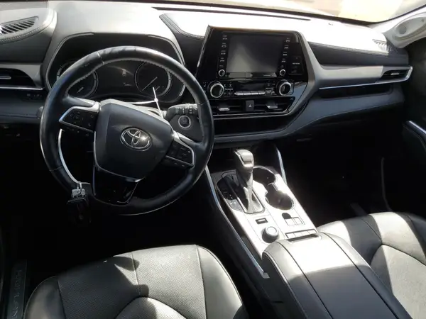 5TDDZRBH3MS079939 2021 TOYOTA HIGHLANDER - Image 8