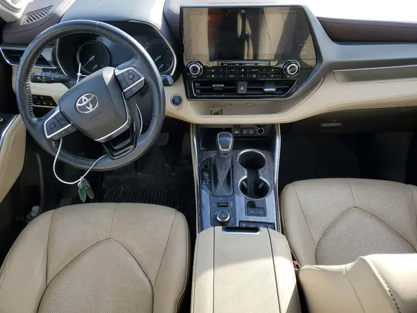 5TDDZRBH3MS085112 2021 TOYOTA HIGHLANDER - Image 8