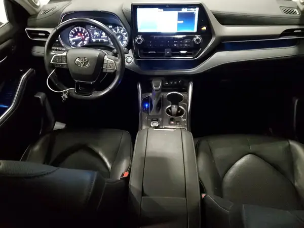 5TDDZRBH3MS539228 2021 TOYOTA HIGHLANDER - Image 8