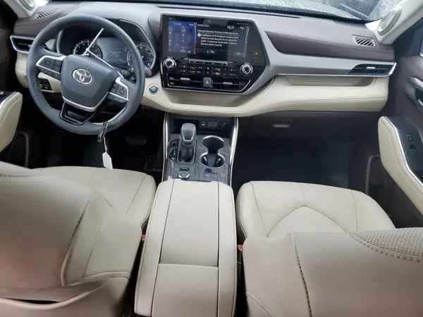 5TDDZRBH3NS222048 2022 TOYOTA HIGHLANDER - Image 8